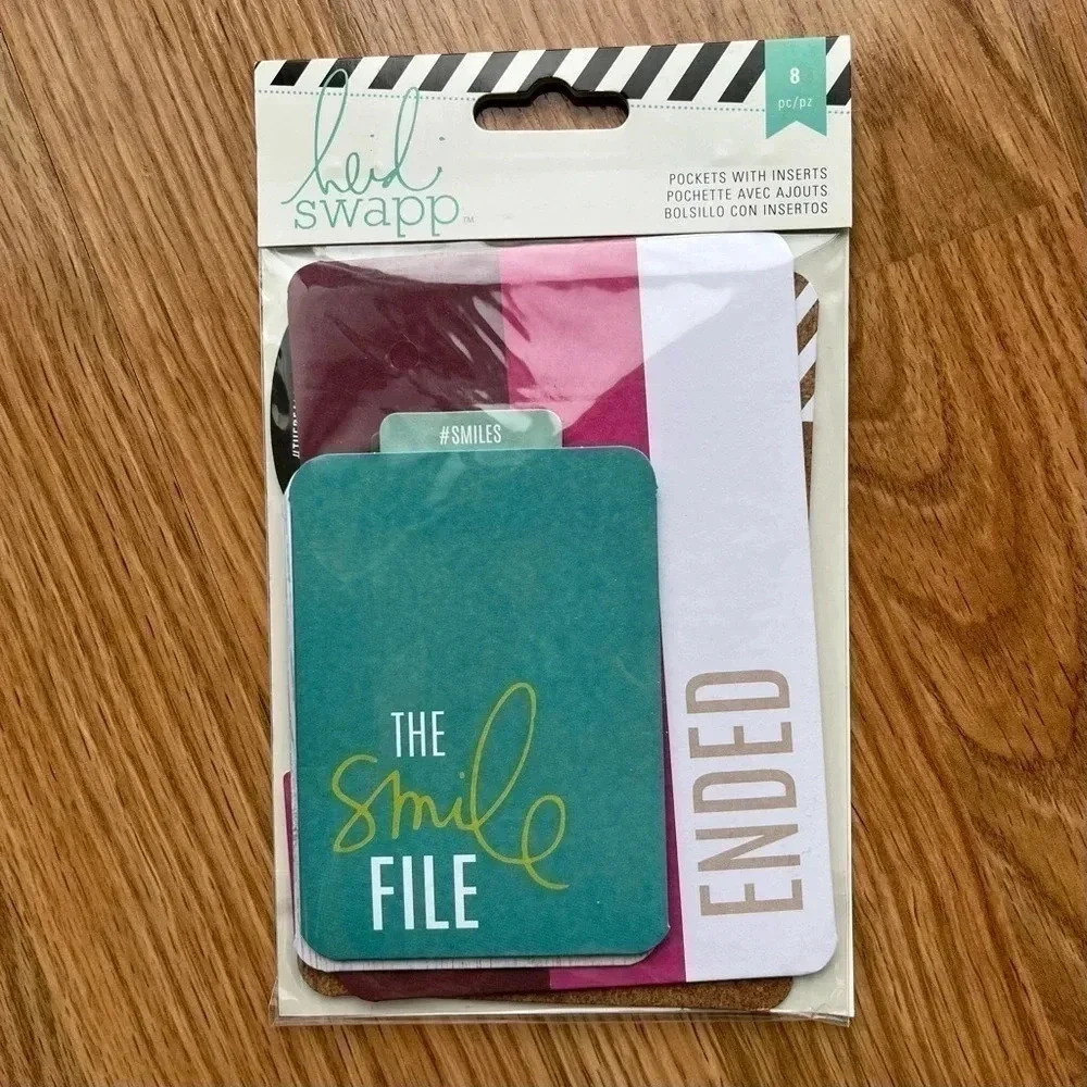 Heidi Swapp NEW pockets with inserts/ 4 total- 8 pieces